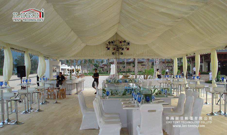 Carpa para bodas con capacidad para 100-300 personas