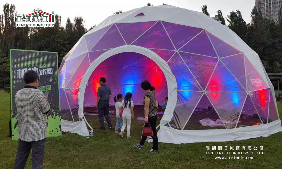Carpa para bodas tipo cúpula geodésica