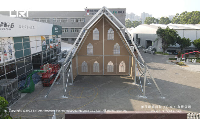 Carpa tipo catedral de aluminio