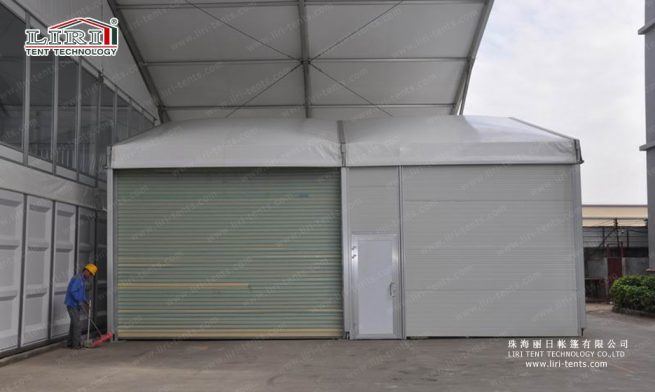 Puerta enrollable «Electromotion» para carpa