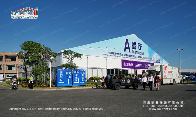 enorme salón en venta 1