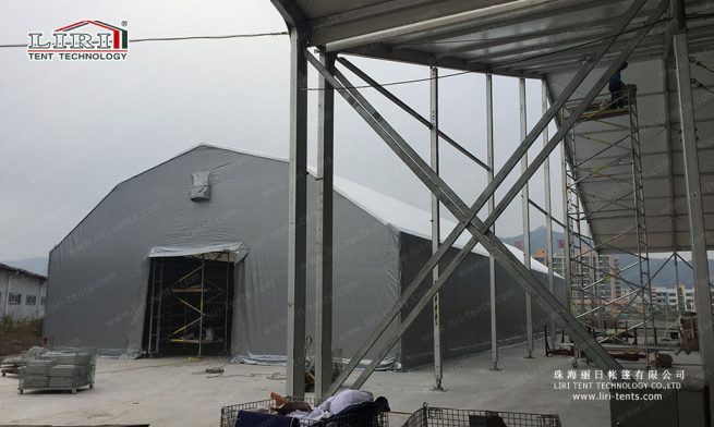 carpa industrial con estructura de acero