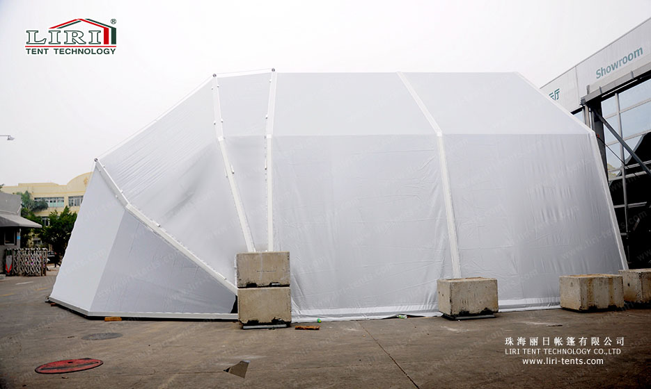 Carpa tipo hangar militar en venta