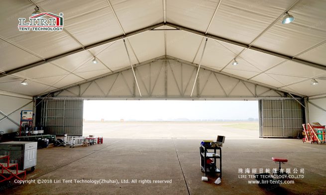 Se vende carpa-hangar para helicópteros