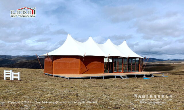 Se vende tienda de campaña para el hotel Double Peak
