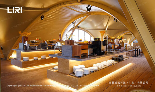 Tienda de glamping tipo tipi (3)