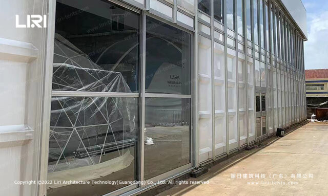 Tienda de campaña de aluminio con paredes macizas